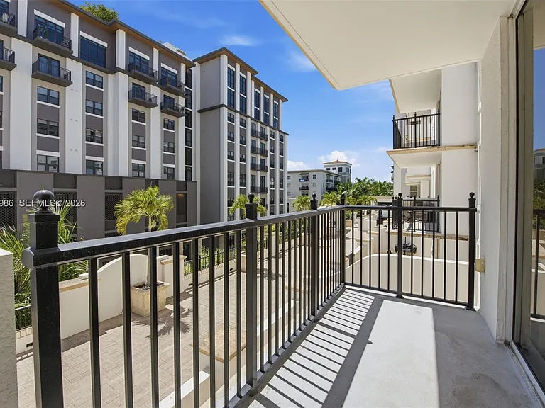 4100 Salzedo St #518 — Photo 13