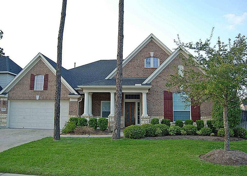 1st image of 15914 Bennet Chase Dr
