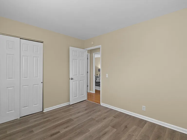 615 Wren Dr — Photo 16
