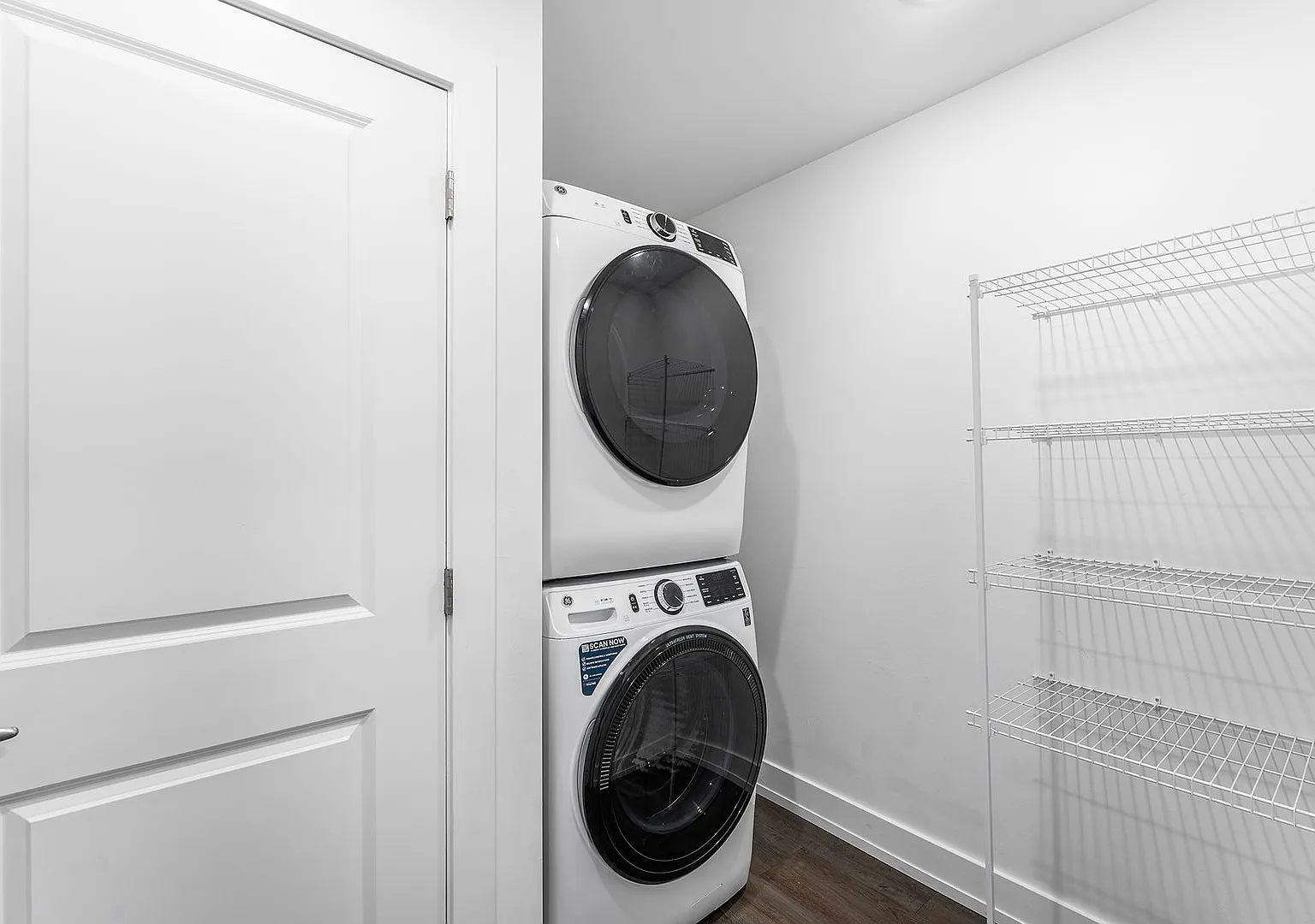 Cape West 91 Villa Apartments — Photo 4