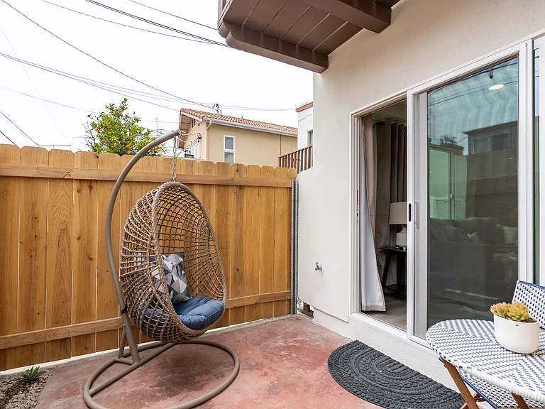 329 Rosemont St — Photo 21