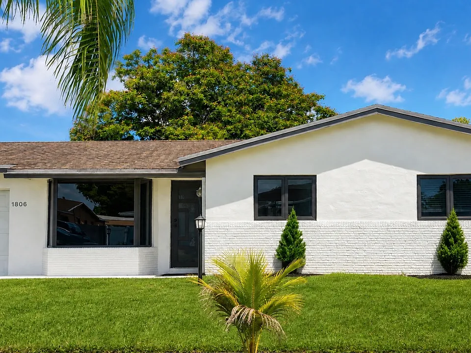1806 NW 68th Ave
