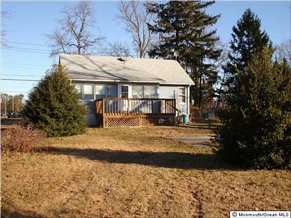 5th image of 34 Jackson Ave