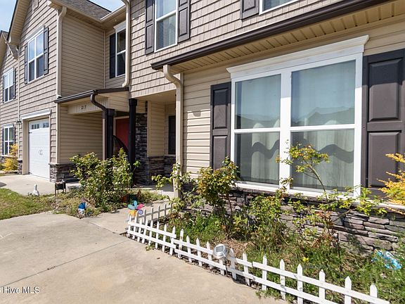 4th image of 219 Boyington Place Road