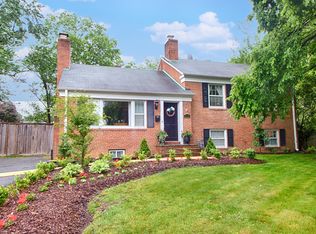 6119 Dorchester St, Springfield, VA 22150