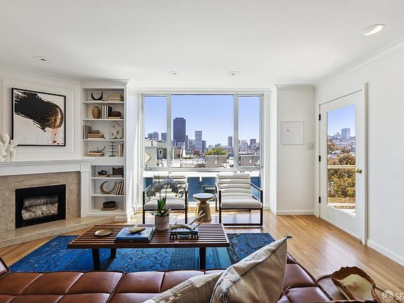 5th image of 439 Greenwich St APT 5B