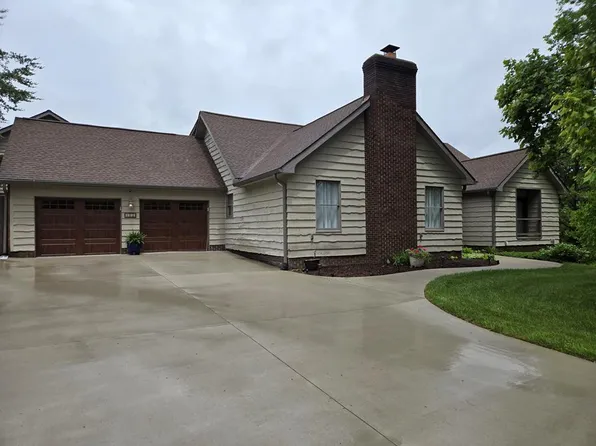 122 Oakwood Ave, Portsmouth, OH 45663