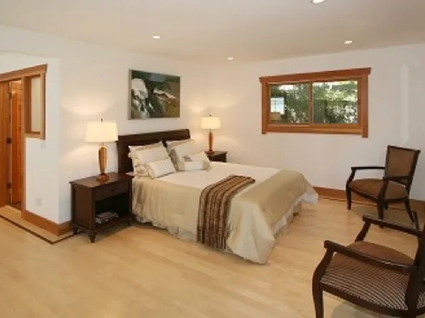 245 Byron St, Palo Alto, CA 94301