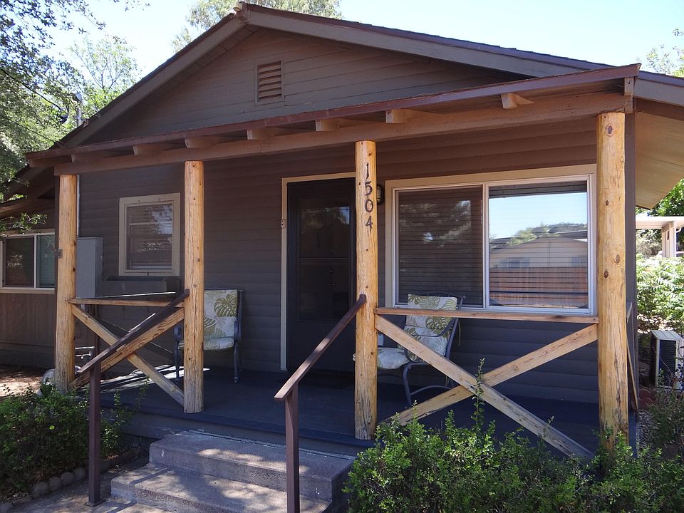 1st image of 1504 N Curtiss Cir