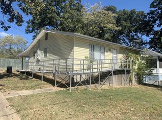 1227 Spring St, Poplar Bluff, MO 63901