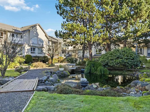 2245 James White Blvd #219, Sidney, BC V8L 1Z5