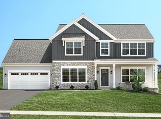 114 Blue Mountain Blvd, Carlisle, PA 17013