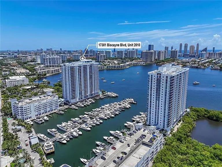 17301 Biscayne Blvd #CU-2010 — Photo 22