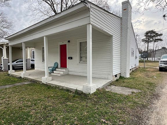 2nd image of 110 N Sellers St
