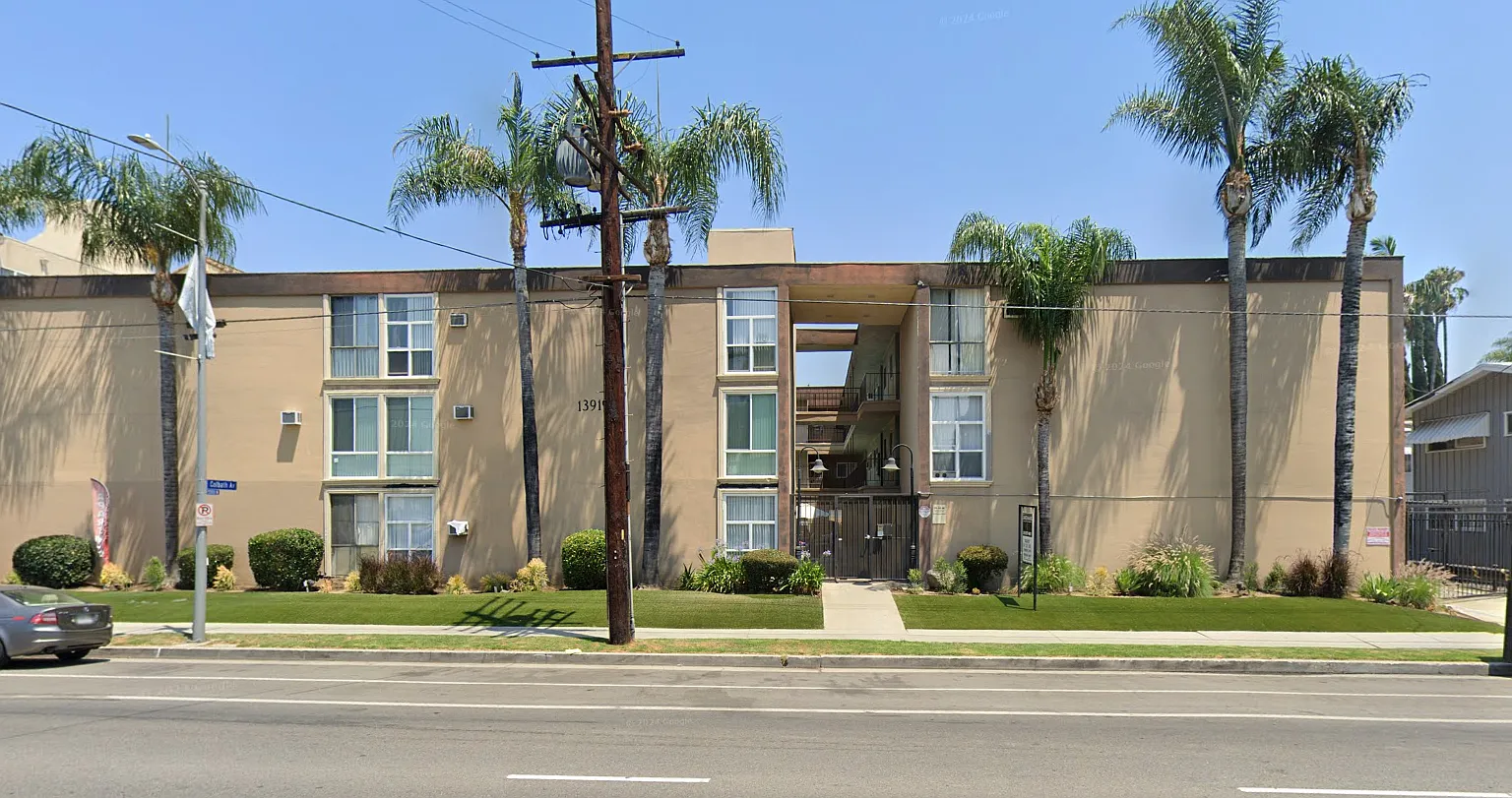 13919 Burbank Blvd. — Photo 1