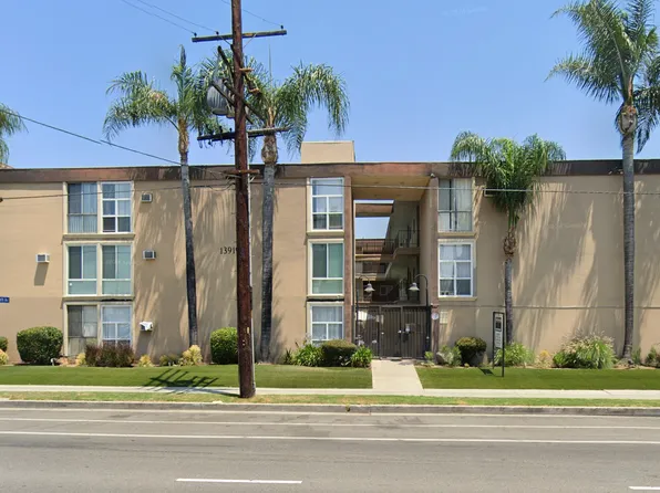 13919 Burbank Blvd., 13919 Burbank Blvd #4ea1e4b76, Van Nuys, CA 91401