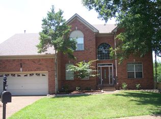 8225 Londonberry Rd, Nashville, TN 37221