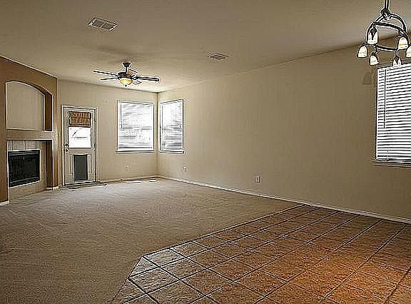 3rd image of 2917 Cypress Point Dr