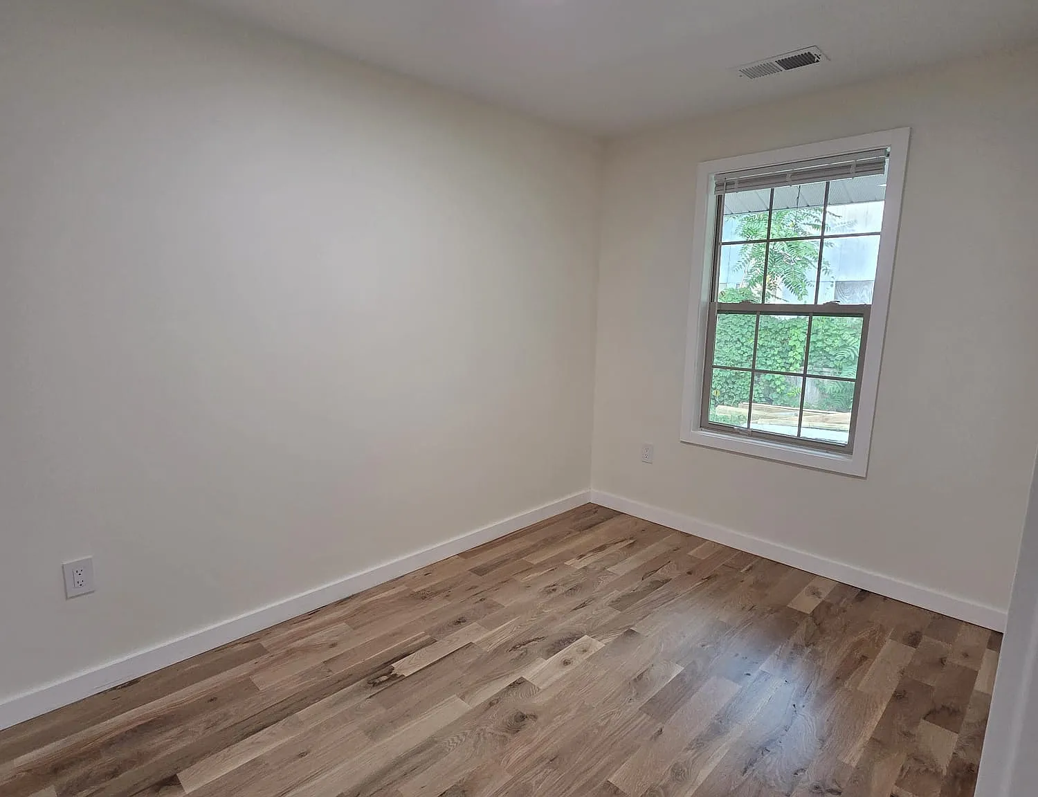 3 bed, $2,500 — Photo 3