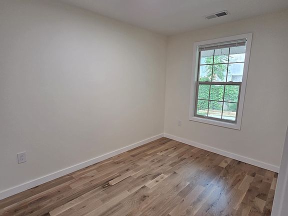 3rd image of 22 Marie St #2A