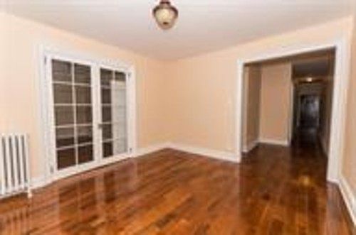 2nd image of 116 Highland Ave