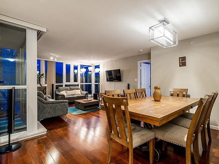 235 Guildford Way #1105 — Photo 7