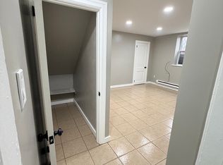 1500 Verbeke St APT 13, Harrisburg, PA 17103