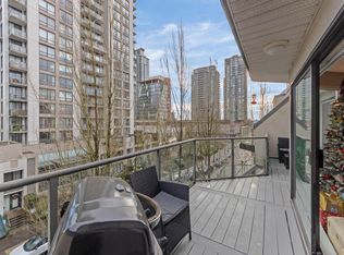 2978 Burlington Dr #415, Coquitlam, BC V3B 7S6