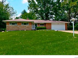 12 Harneywold Dr, Saint Louis, MO 63136
