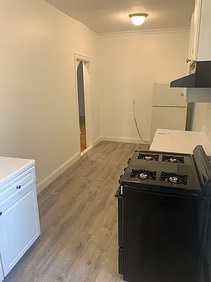 Rented by Shamco Management Corp | media 8