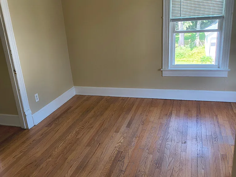 38 Pine St #3 — Photo 4