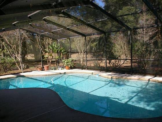 1st image of 433 Whispering Oak Ln
