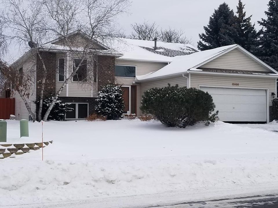 1st image of 15986 Garrett Dr