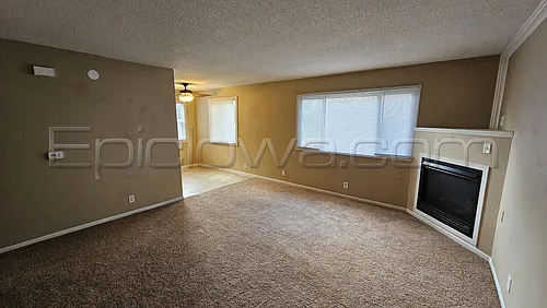 1207 O Avenue Pl NE Photo 1