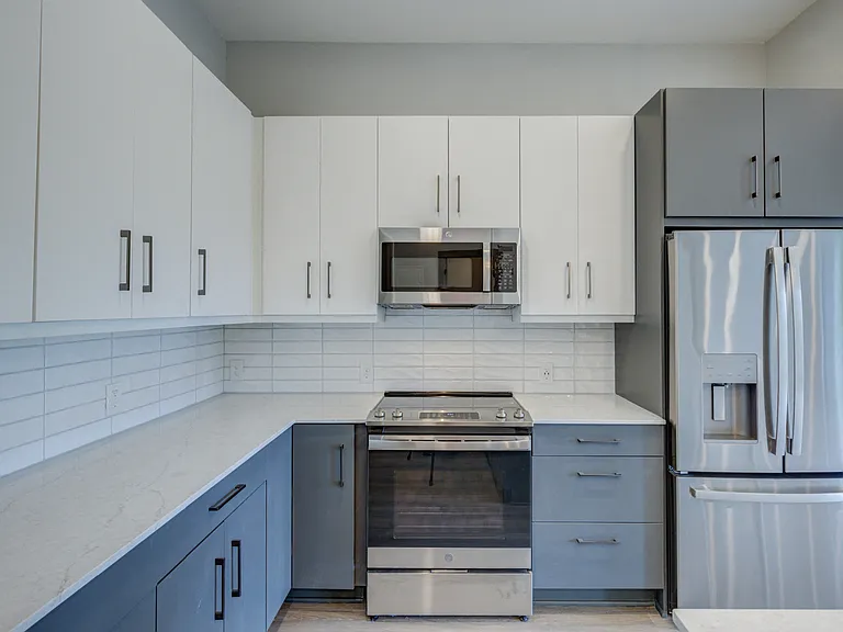 Custom Cabinetry and Modern Finishes