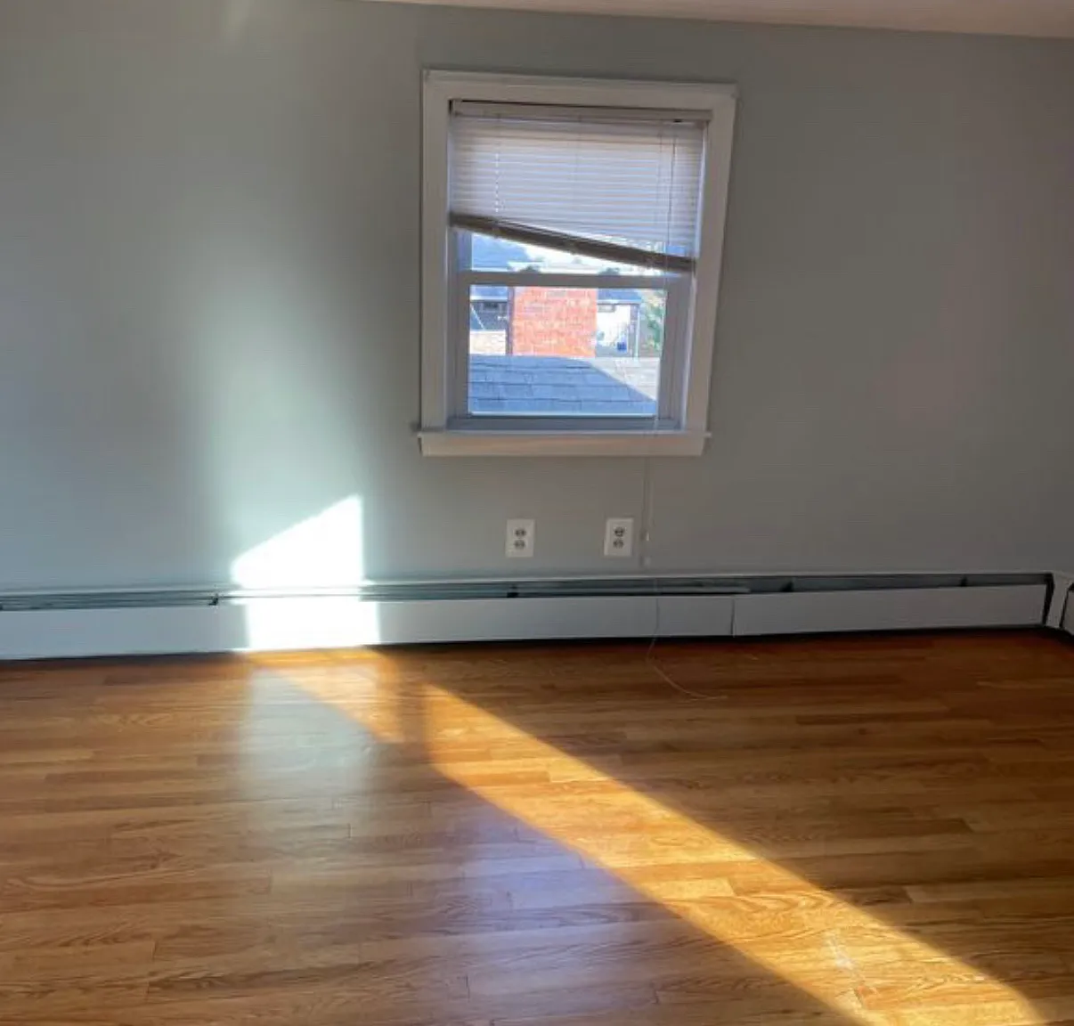 1 bed, $1,400 — Photo 1