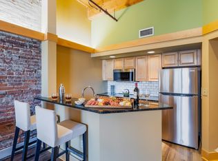 900 Penn Apartments, Pittsburgh, PA 15222