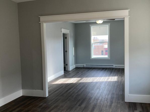 239 2nd Ave NE APT 2