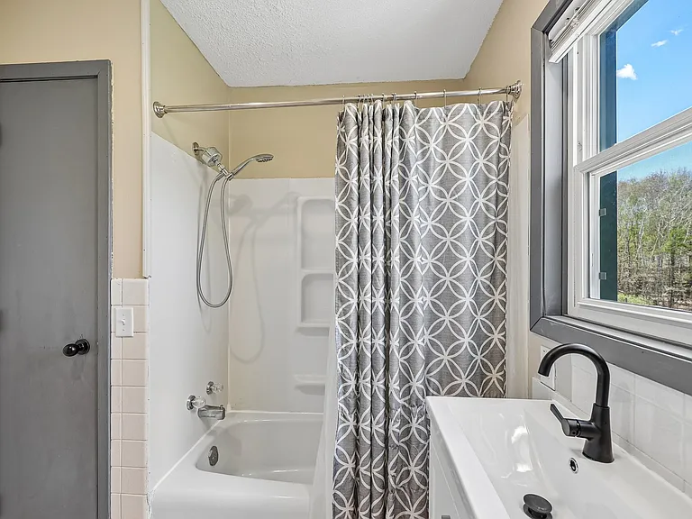 17256 Kenyon St NE #2 — Photo 15