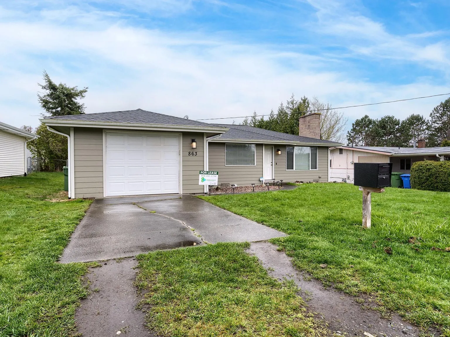 863 SE 6th Ave — Photo 4