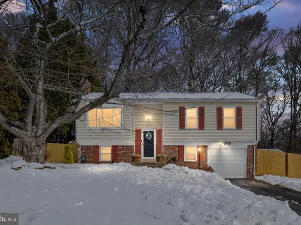 5570 Rowser Dr, Woodbridge, VA 22193