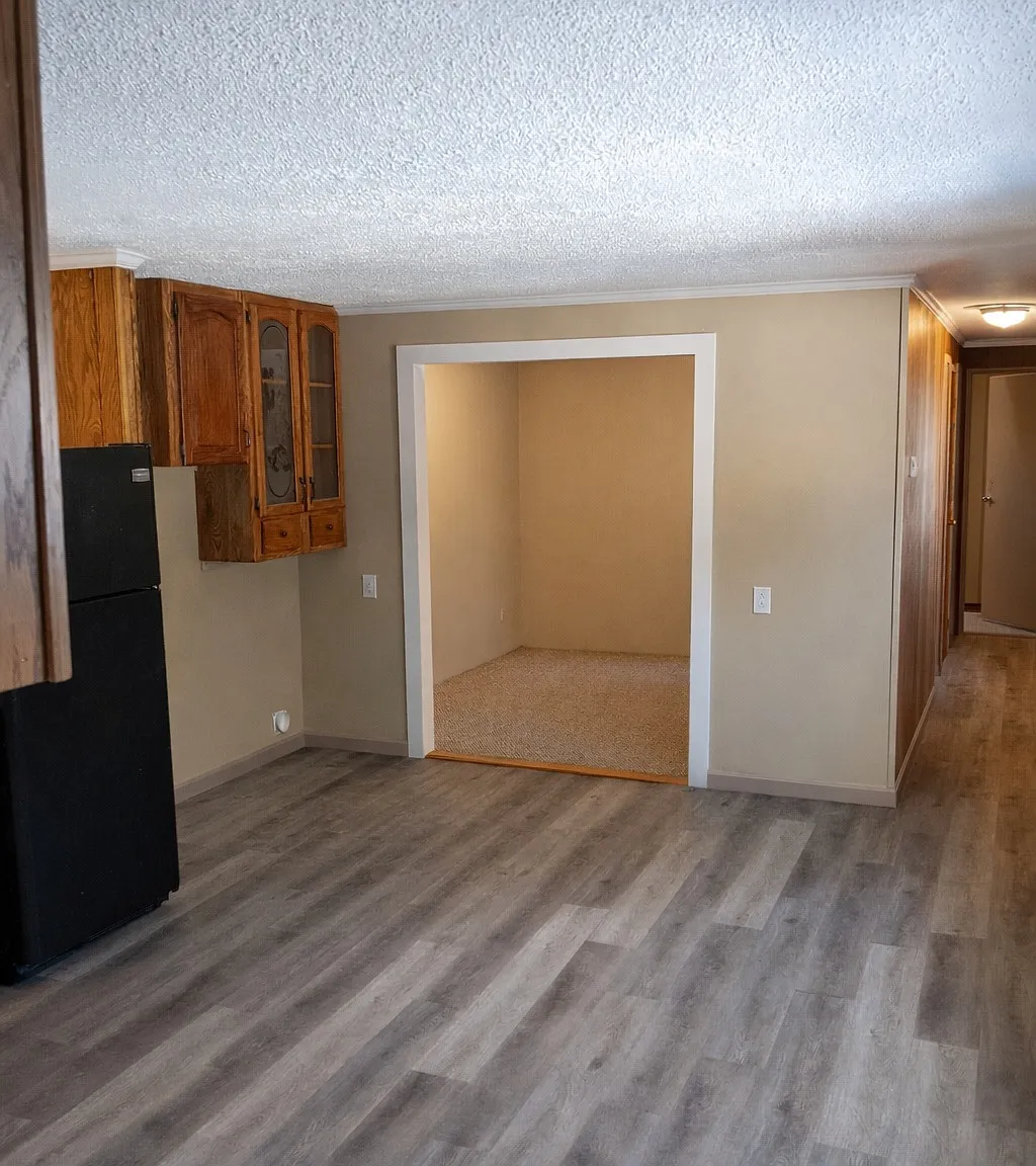 3 bed, 1050 sqft, $1,750 — Photo 4