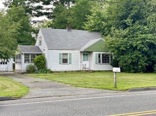 30 School St, Agawam, MA 01001