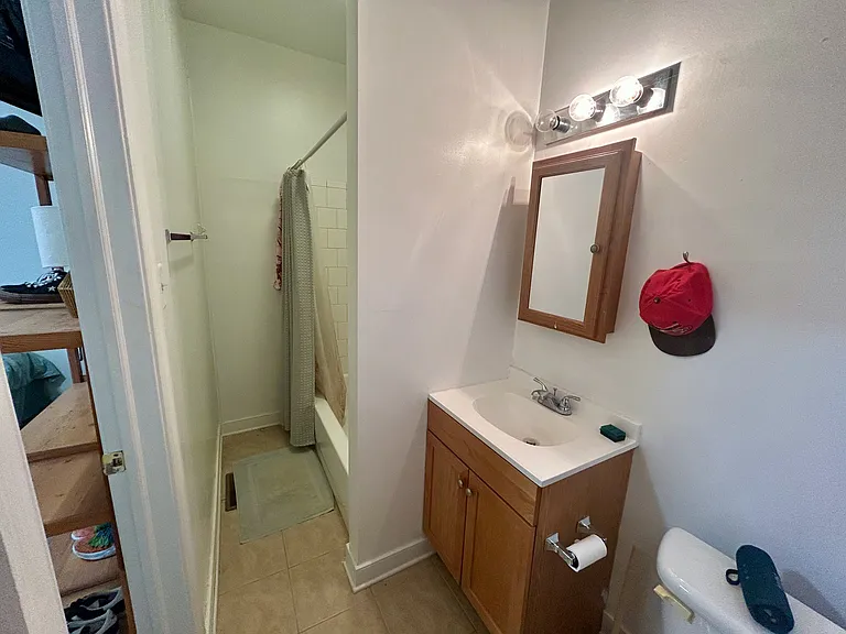 2326 W Grace St #4 — Photo 7