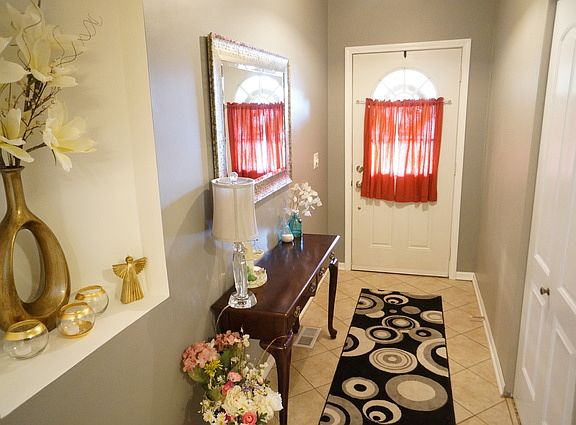 2nd image of 10529 Thornham Ln #00