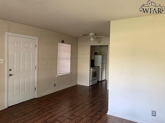 4th image of 1907 Wenonah Ave APT D