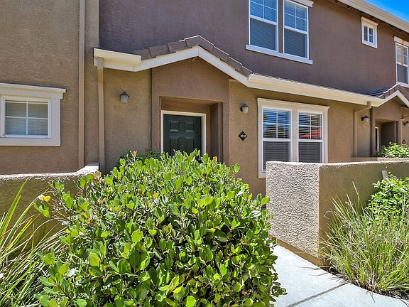 5th image of 751 Central Park Dr APT 1611