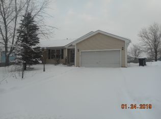 1310 Pelican Ct, Zion, IL 60099