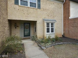 924 Moorefield Creek Rd SW, Vienna, VA 22180