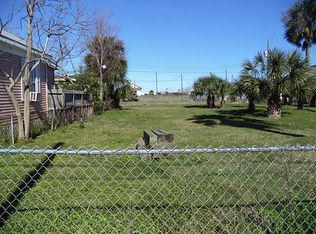 3720 Winnie St, Galveston, TX 77550